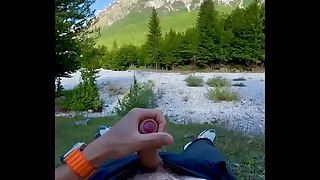 outdoor jerking off&period;